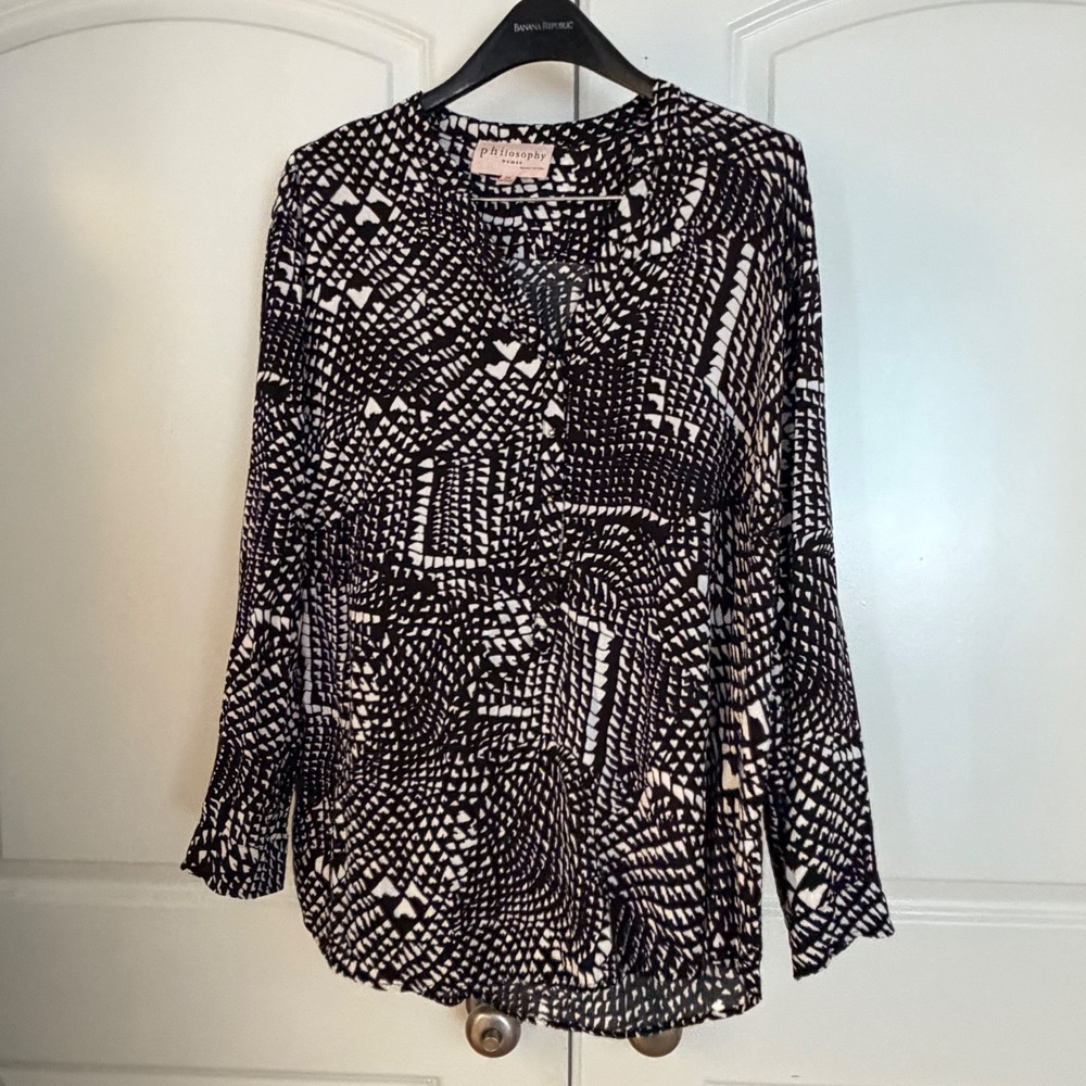 Philosophy Woman 2X Black White Geometric Abstract Print Long Sleeve Blouse Top